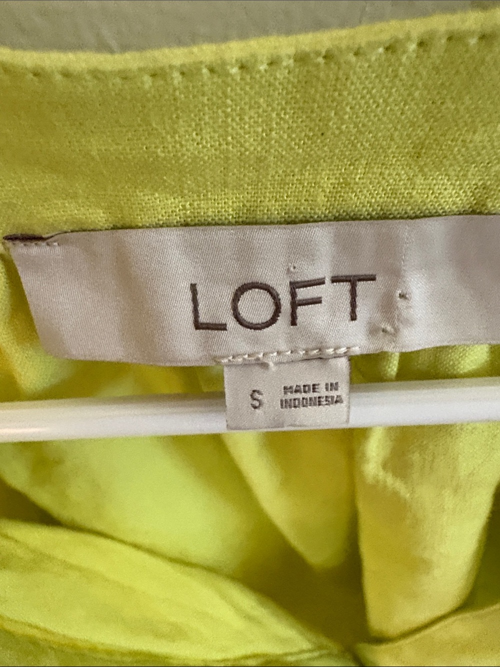 LOFT Bright Lime Green Tie-Front Puff Sleeve Blouse - Picture 2 of 3